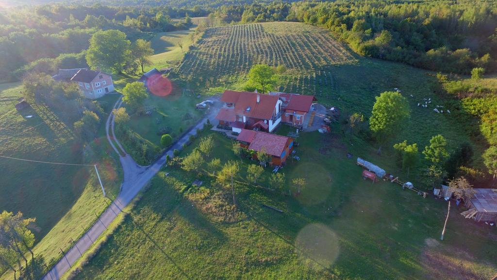 Lavanda Farm Apartmani Rakovica Exterior photo